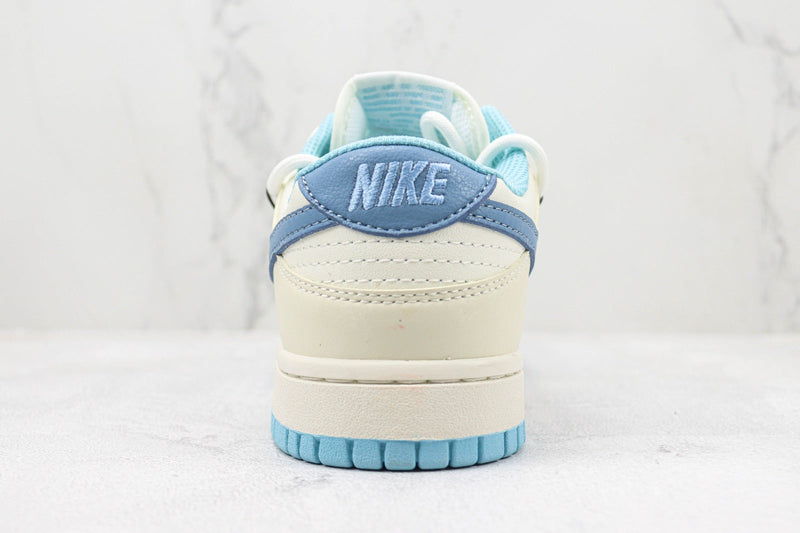 NIKE DUNK LOW STRAP WHITE AND BLUE (IMPORTADOS)