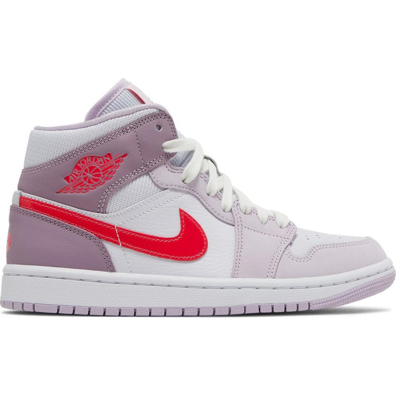 AIR JORDAN 1 MID VALENTINE'S DAY (IMPORTADOS)